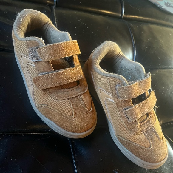 Cat & Jack Other - Brown Velcro Strap Toddler Shoes